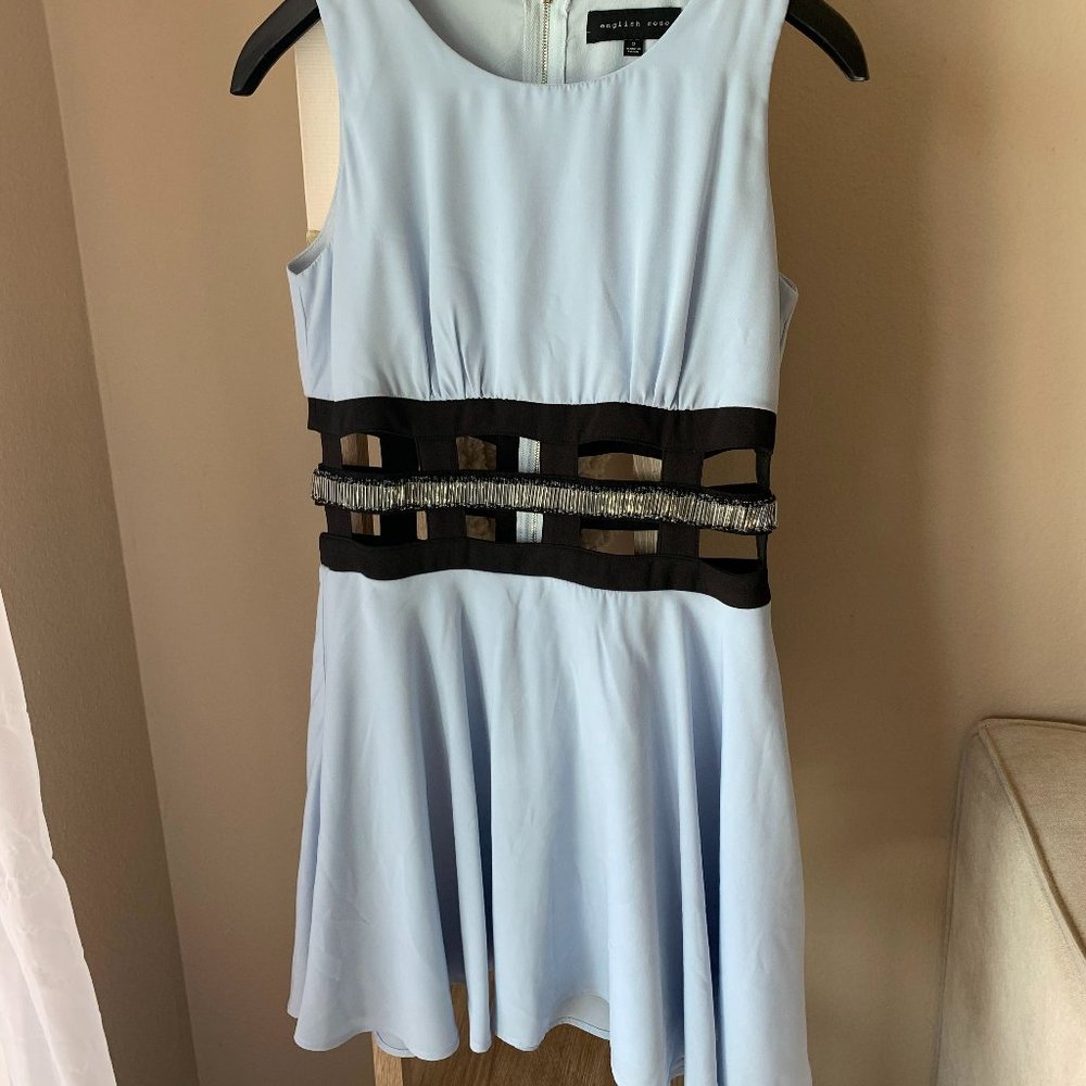 ENGLISH ROSE | Light blue cutout a-line dress